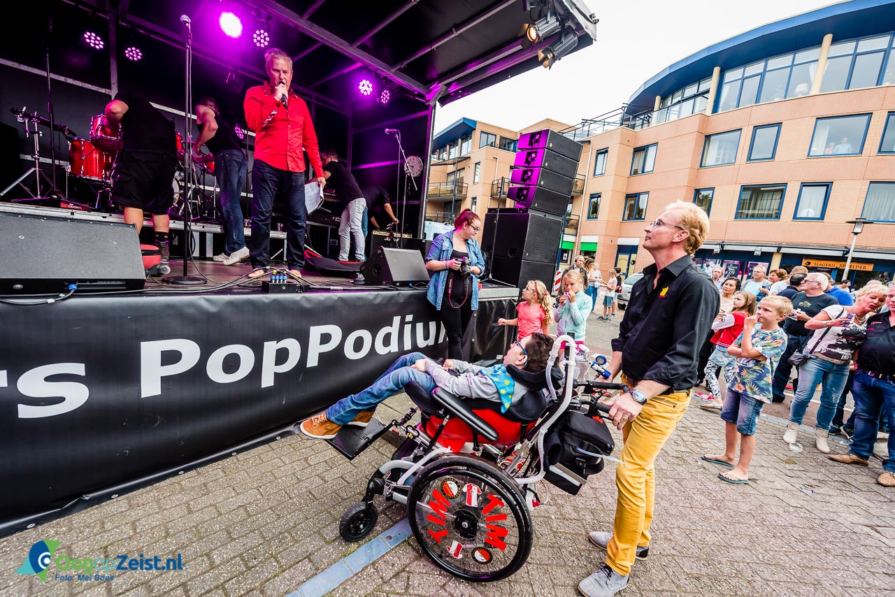 Optreden van Muck tijdens de 15de editie van het Dolders PopPodium bij Cafe de Eglantier in Den Dolder