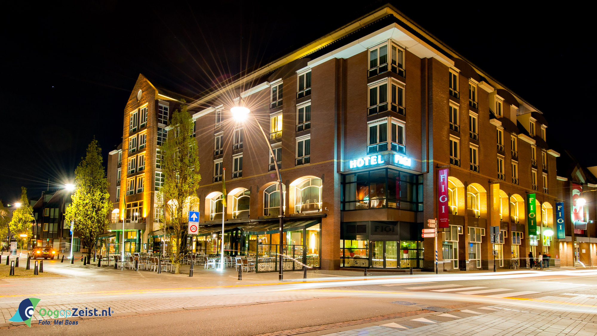 Hotel Fiji by Night - Oog Op Zeist