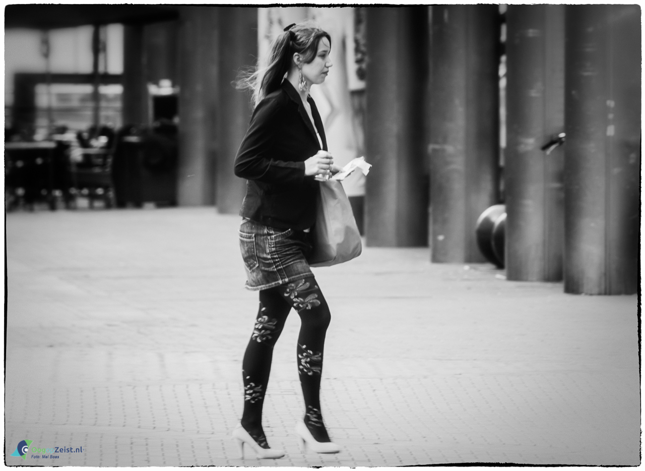 Belle Fille au Belcour