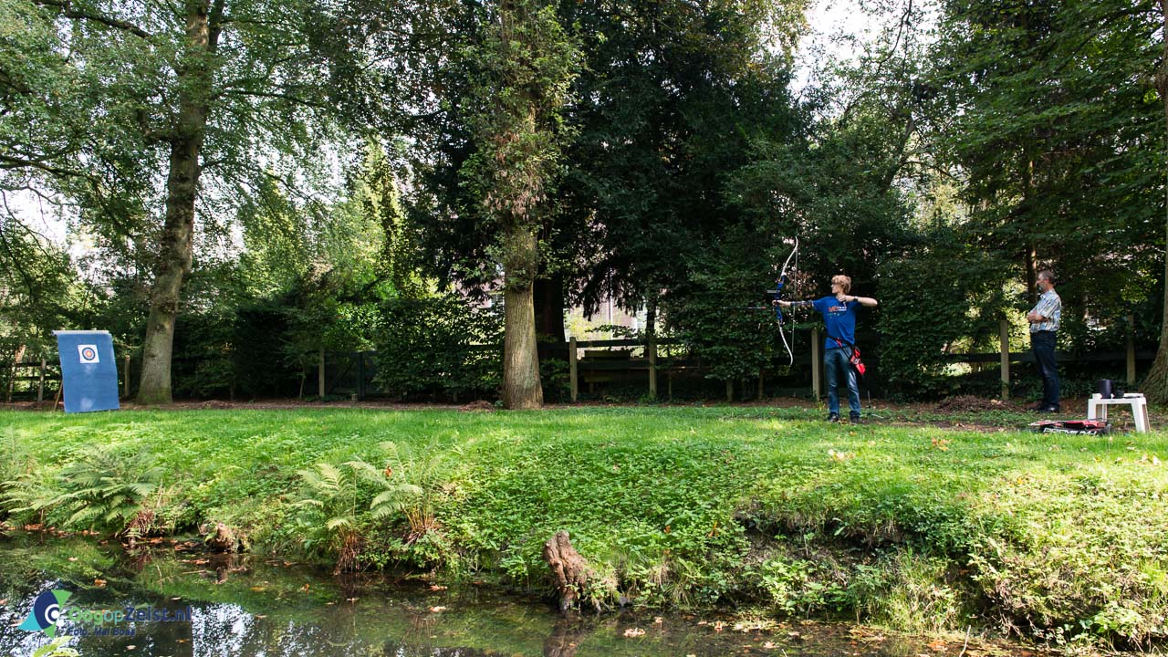 Daniel de Robin Hood van het Zusterplein