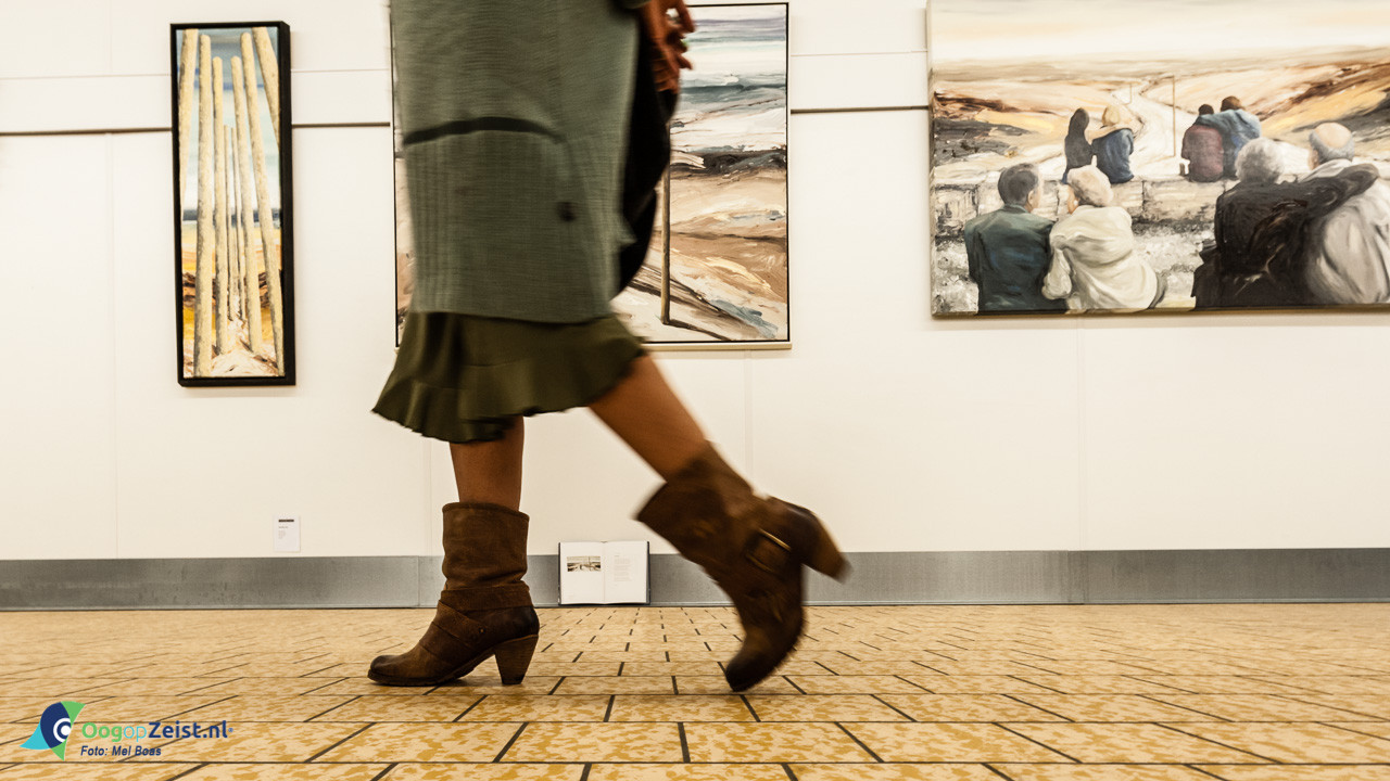 Verschillende Zeister kunstenaars in de eerste expositie
