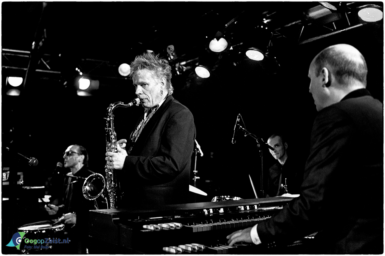 De Deeldeliers spelen