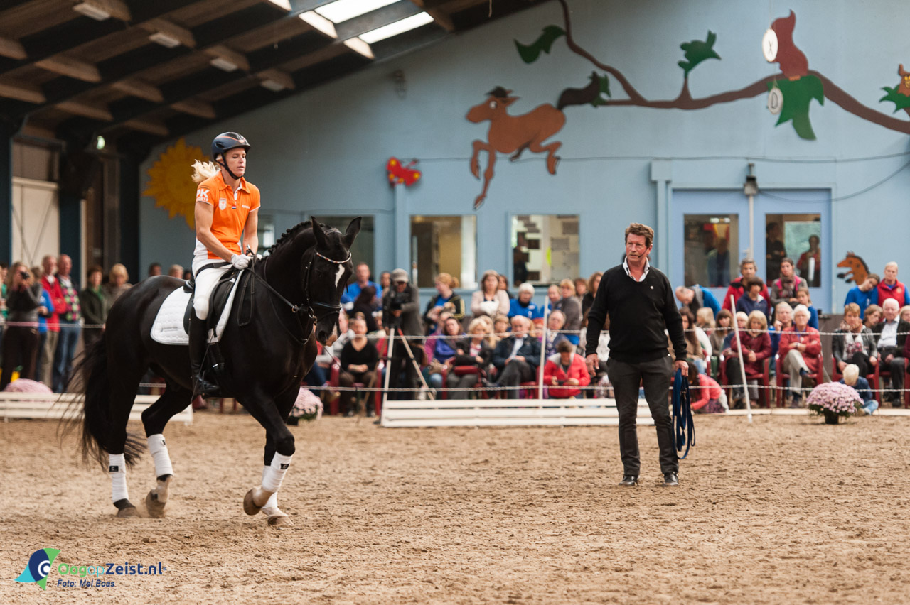 Nicole den Dulk, paralympisch dressuurruiter en winnares van twee bronzen medailles tijdens de Wereldruiterspelen in Caen.