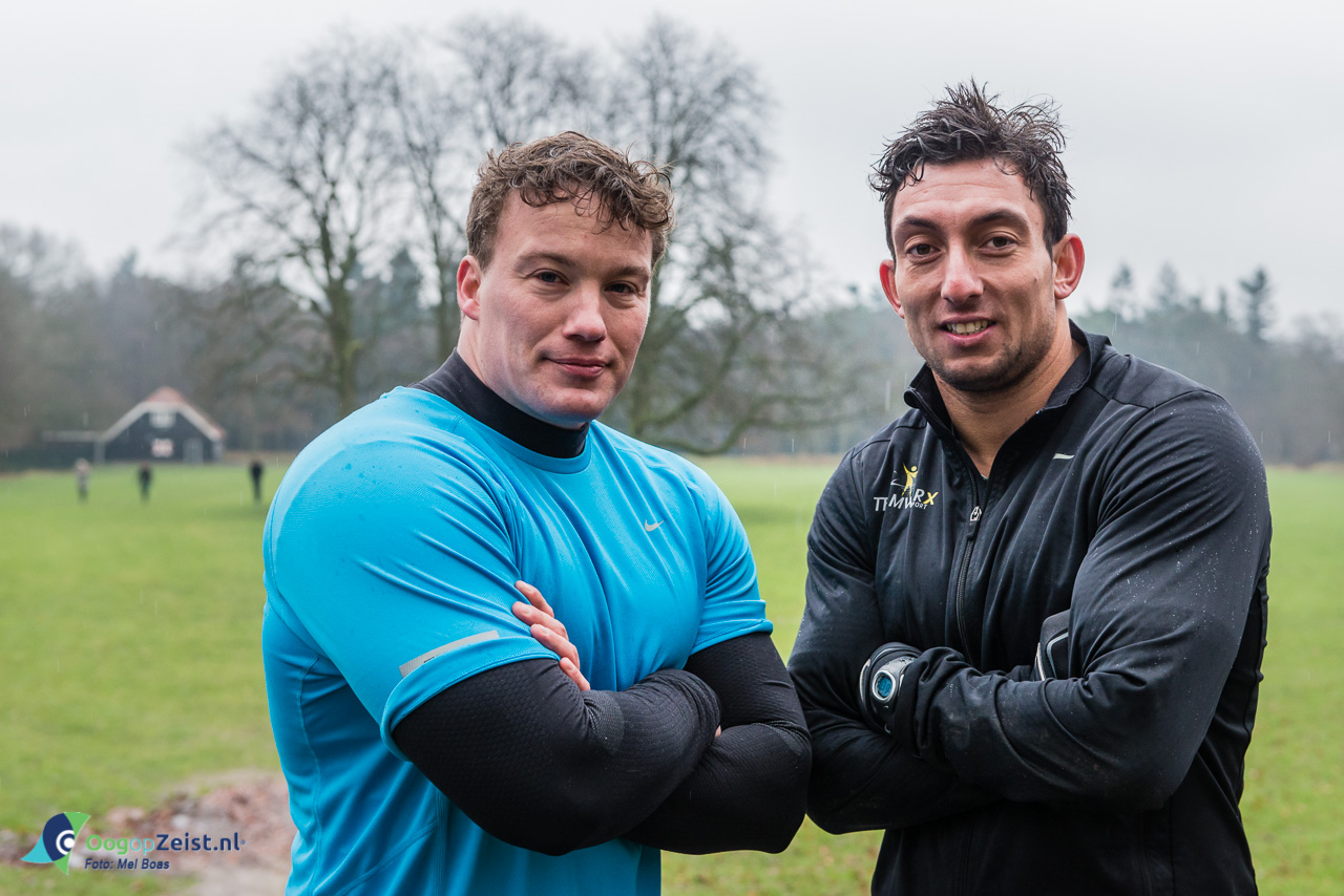 Trainers Marvin en Ronald van Teamworx op het Bisonveld