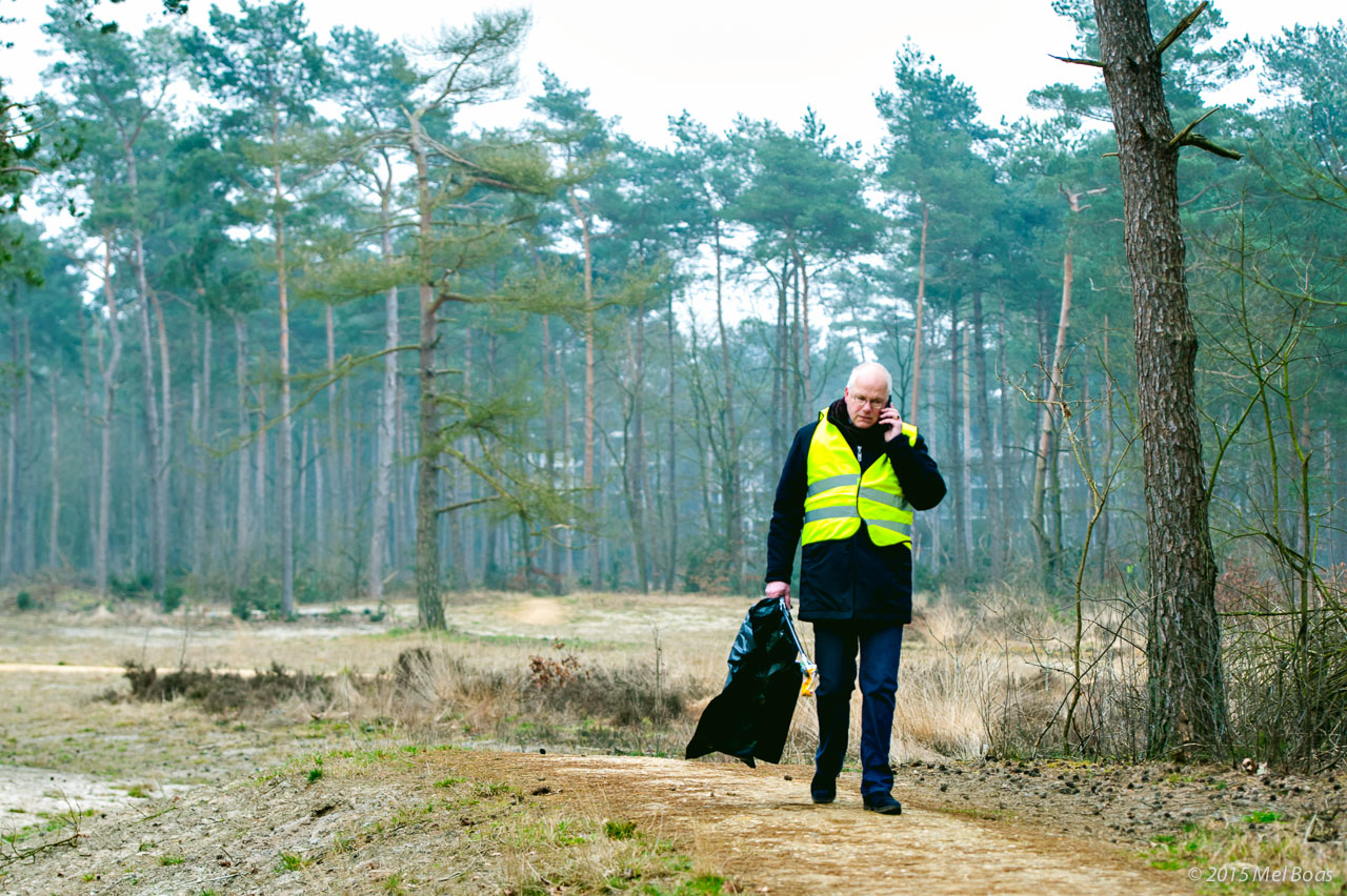 Vrijwilligers gaan het zwerfafval te lijf in de wijk Kerckebosch