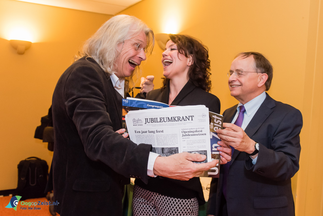 Wat verstopt Erik Visser achter de Beauforthuis jubileumkrant