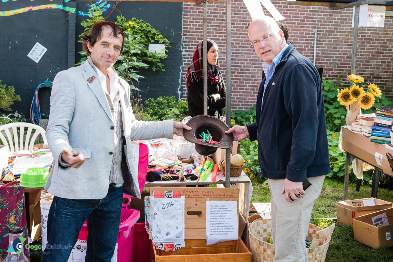 Jantje Paasman presenteert de nieuwste inzamelactie van de weggeefwinkel